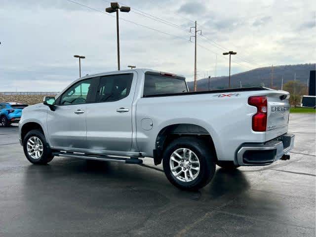 2022 Chevrolet Silverado 1500 LT (2FL)