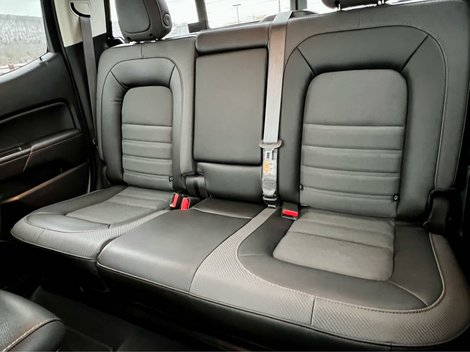 2022 GMC Canyon AT4 - Cloth