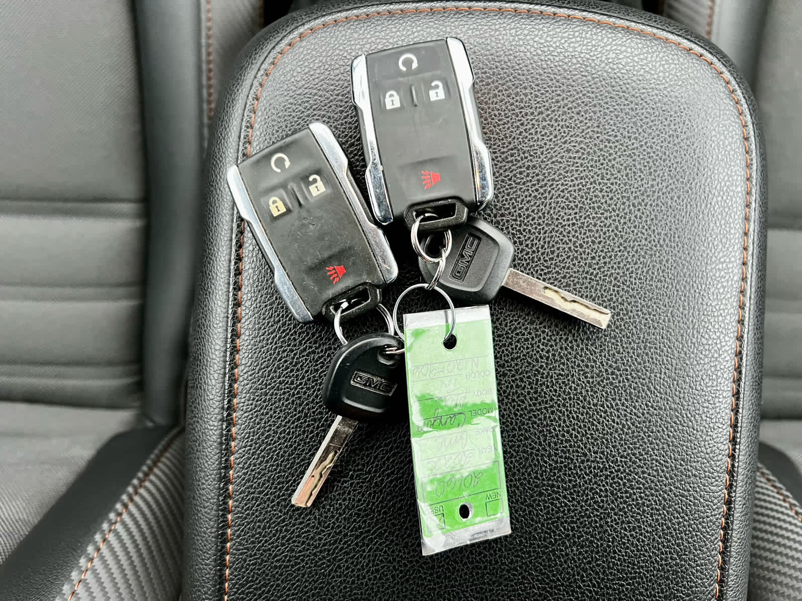 2022 GMC Canyon AT4 - Cloth