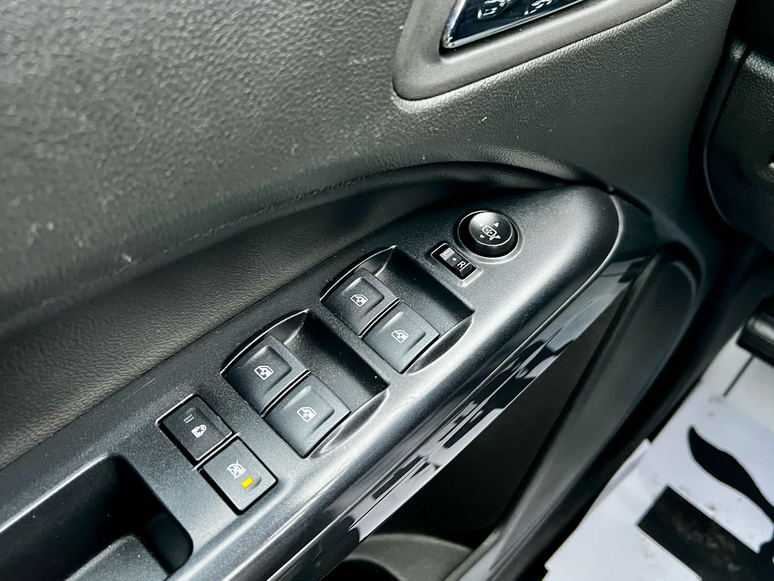 2022 GMC Canyon AT4 - Cloth