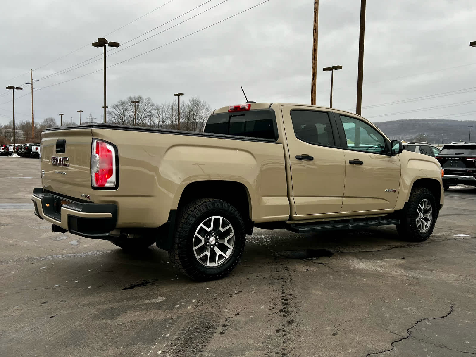 2022 GMC Canyon AT4 - Cloth