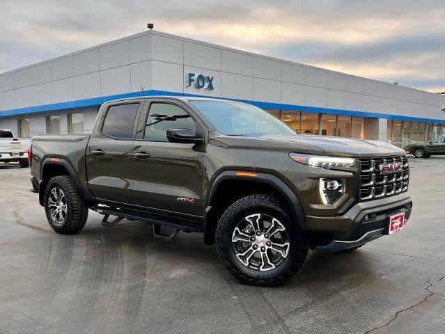 2024 GMC Canyon AT4