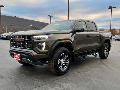 2024 GMC Canyon AT4