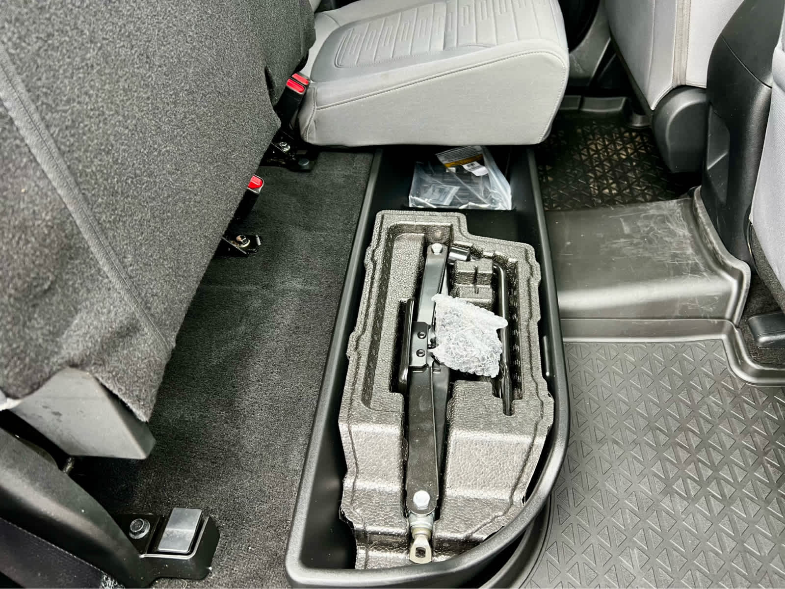 2023 Hyundai Santa Cruz SEL Premium