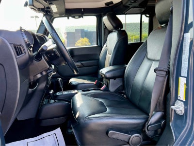 2017 Jeep Wrangler Unlimited Smoky Mountain