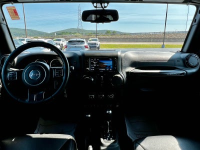 2017 Jeep Wrangler Unlimited Smoky Mountain