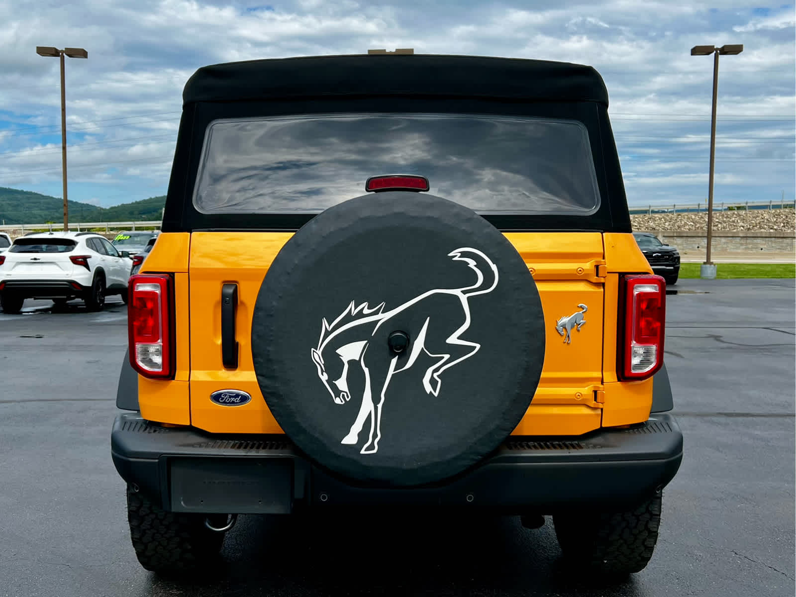 2022 Ford Bronco Base