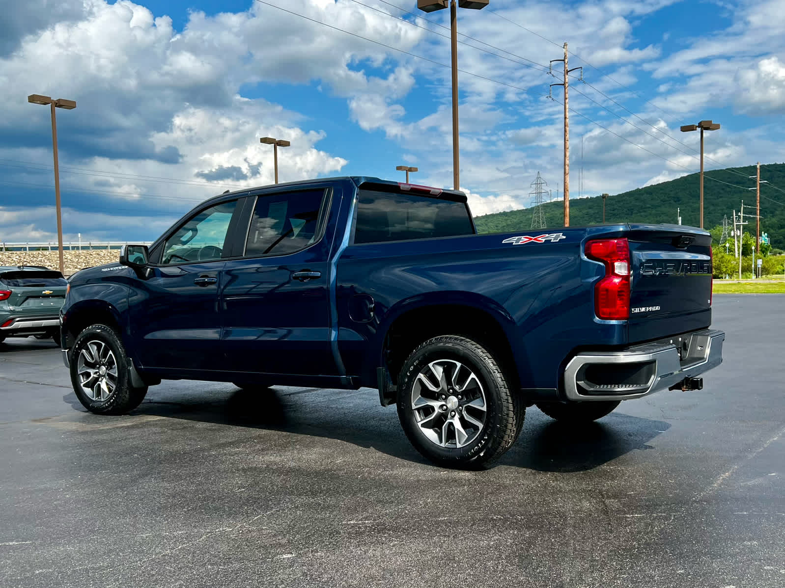 2023 Chevrolet Silverado 1500 LT (2FL)