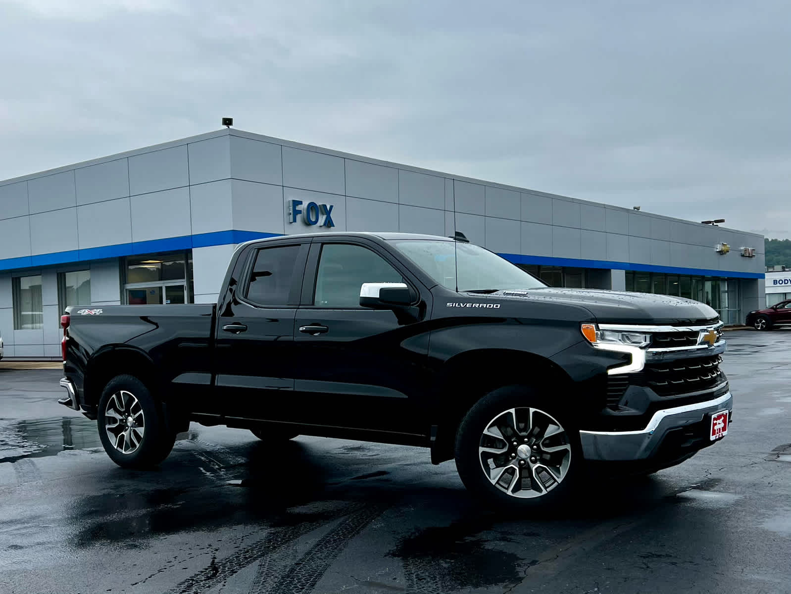 2024 Chevrolet Silverado 1500 LT (2FL)