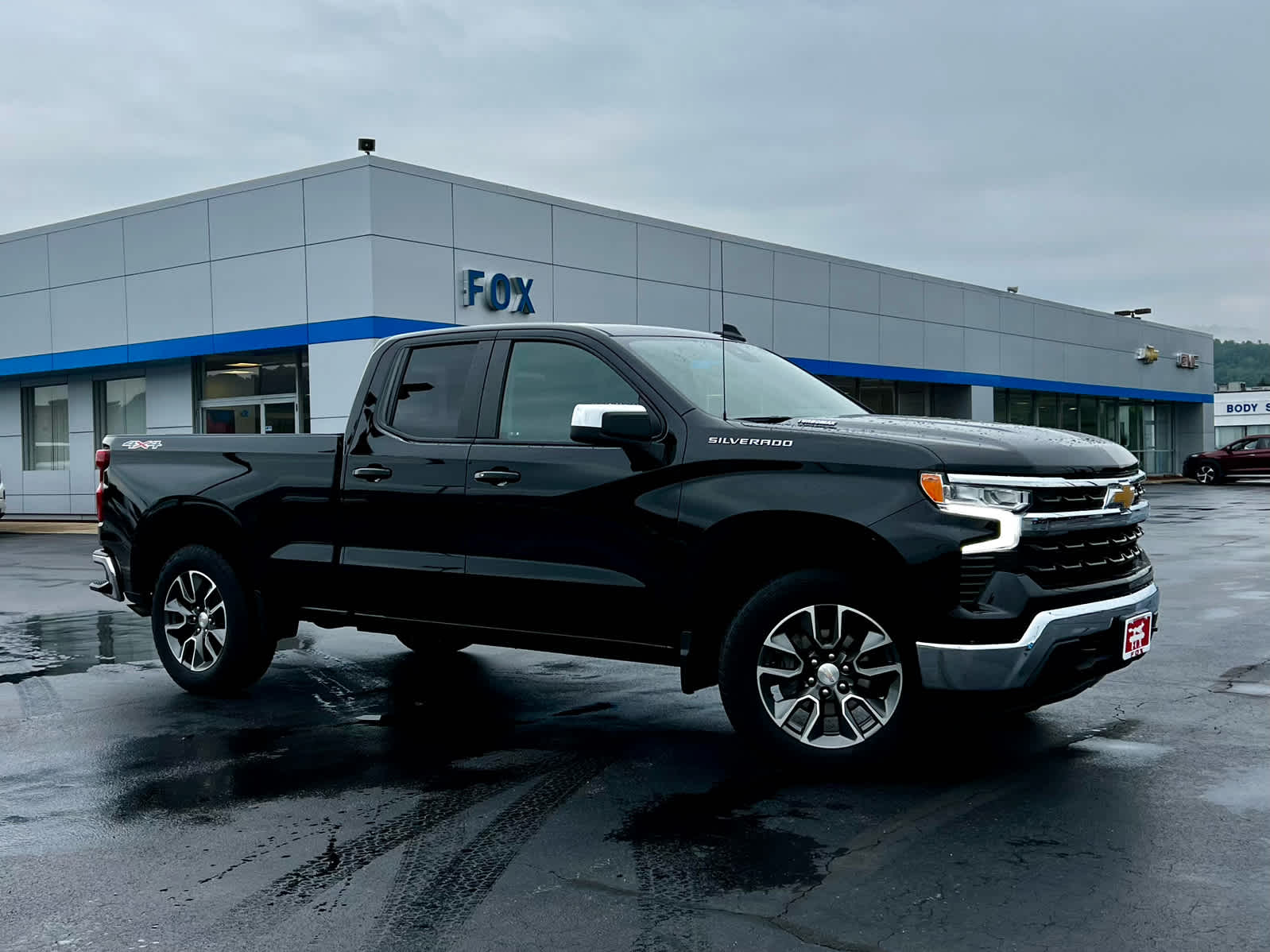 2024 Chevrolet Silverado 1500 LT (2FL)