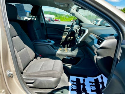 2022 GMC Acadia SLE