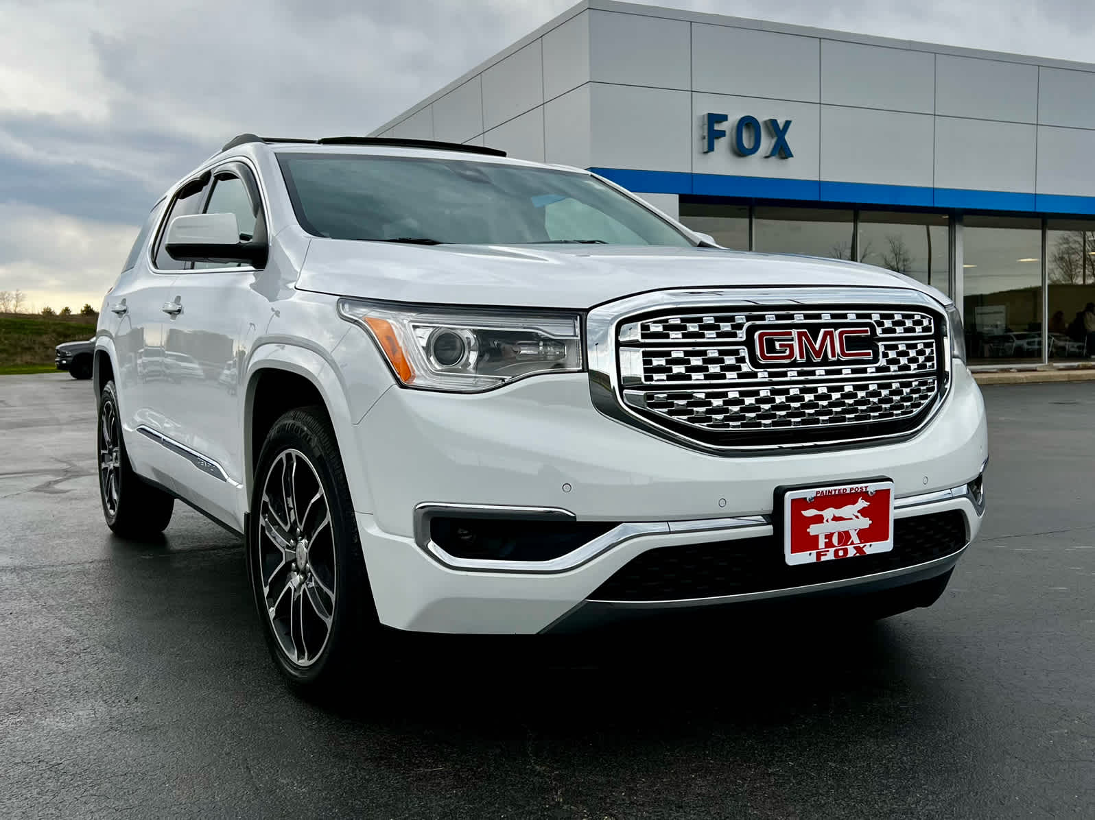 2019 GMC Acadia Denali