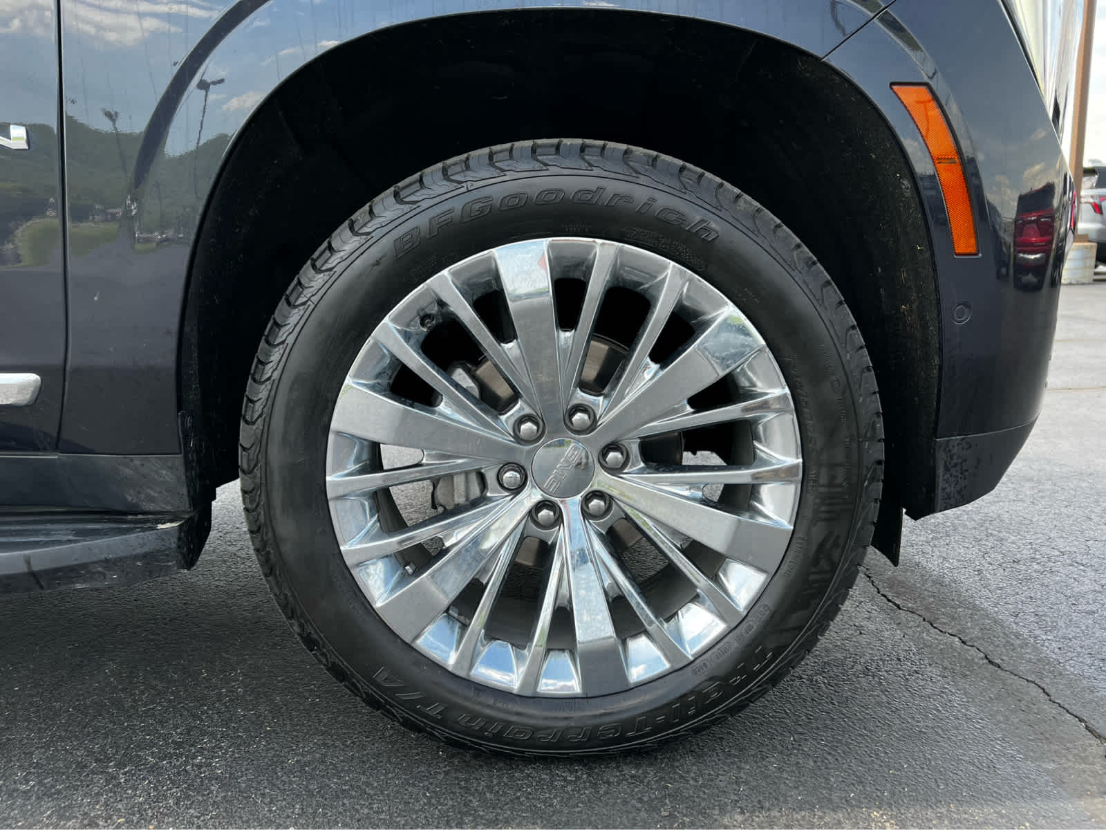 2025 GMC Yukon XL Elevation