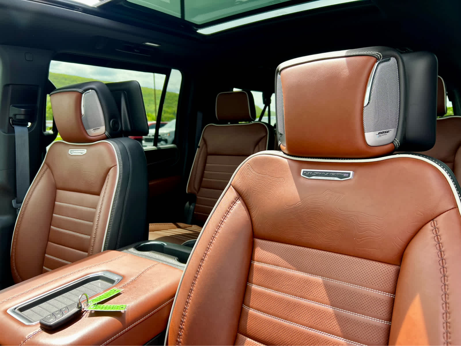 2024 GMC Yukon XL Denali Ultimate