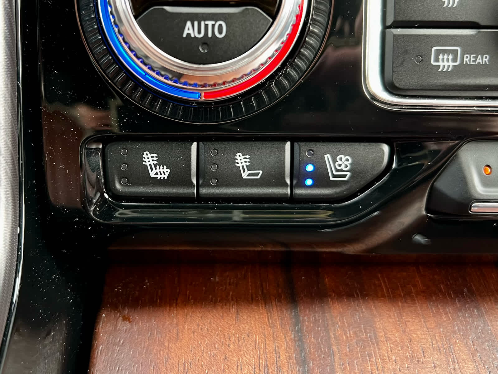 2024 GMC Yukon XL Denali Ultimate