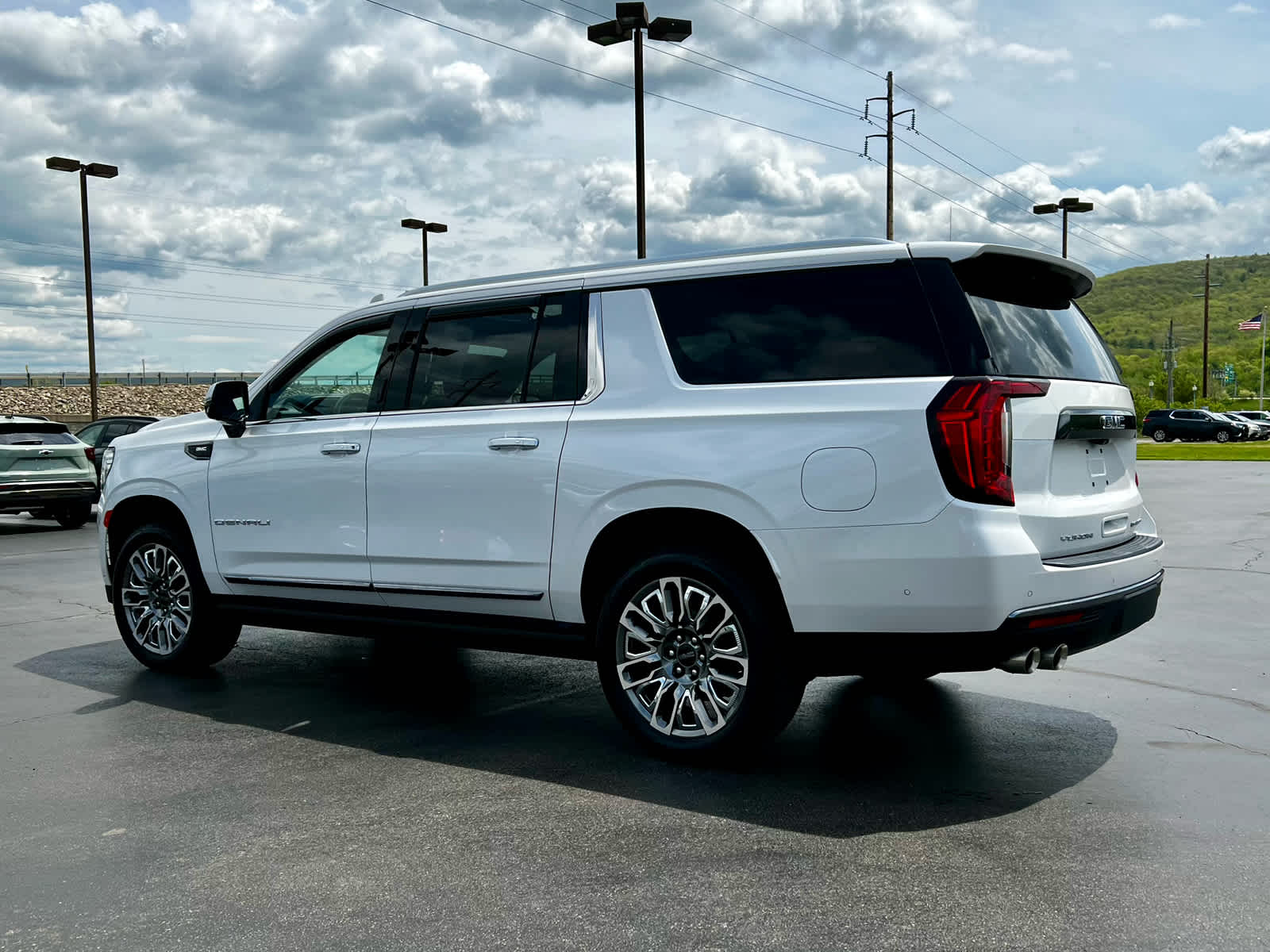 2024 GMC Yukon XL Denali Ultimate