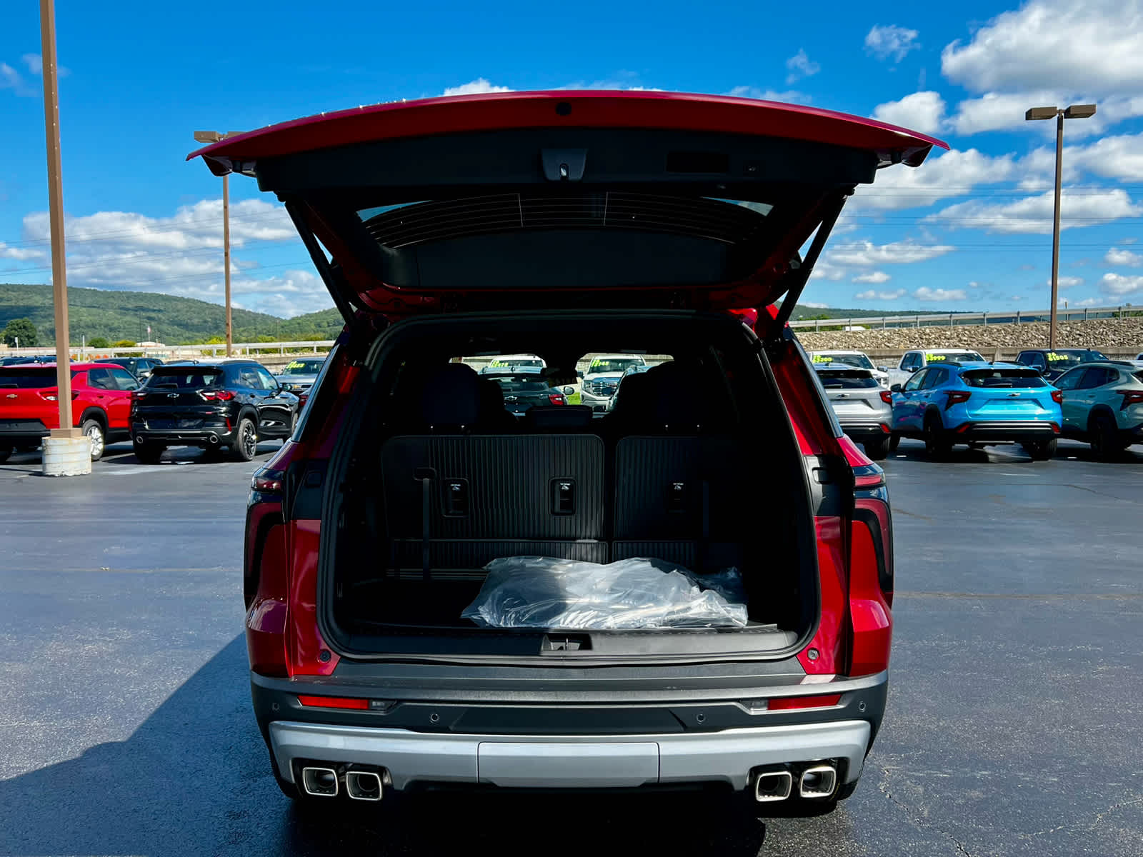 2027 Chevrolet Traverse LT