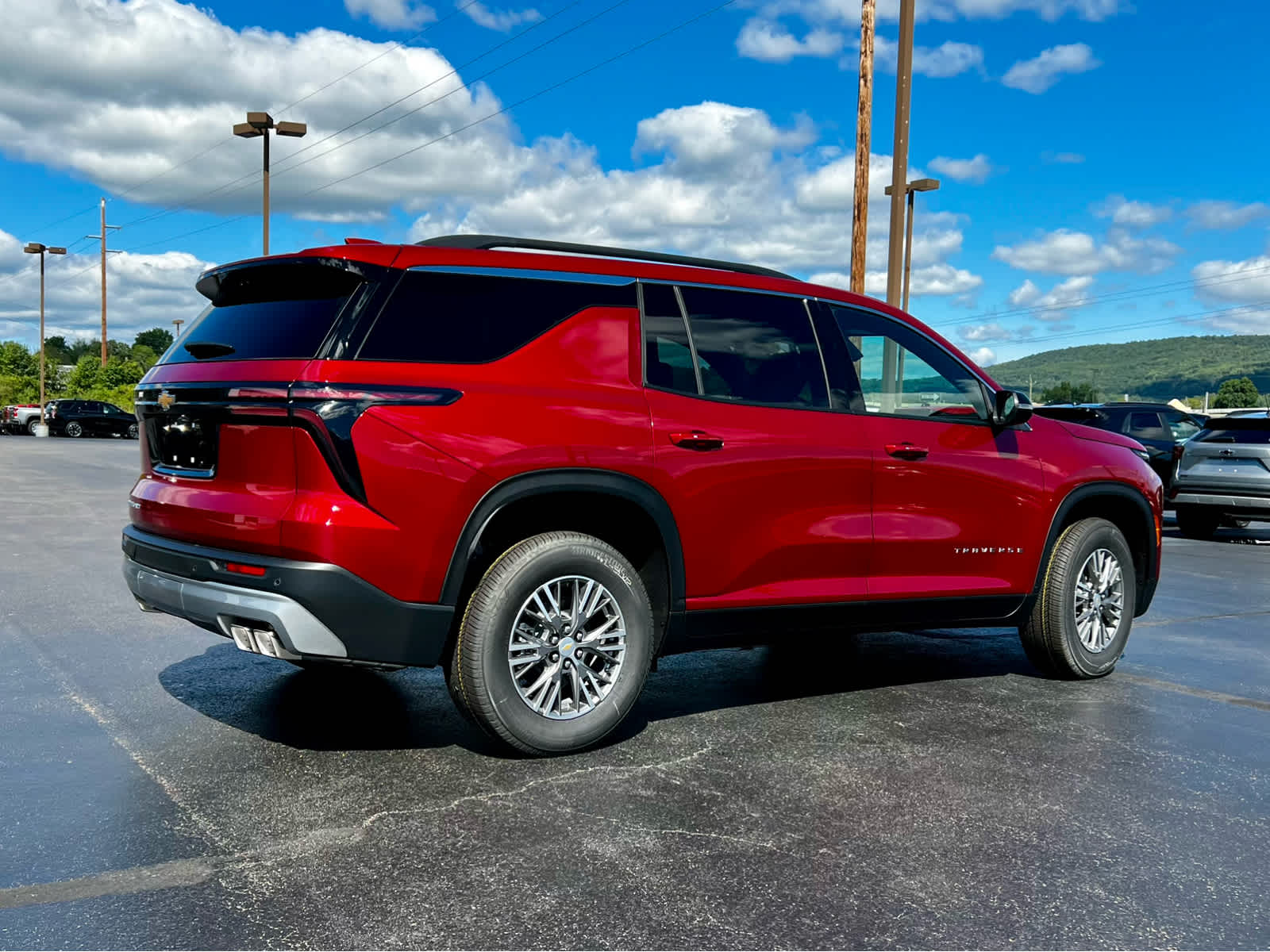 2027 Chevrolet Traverse LT