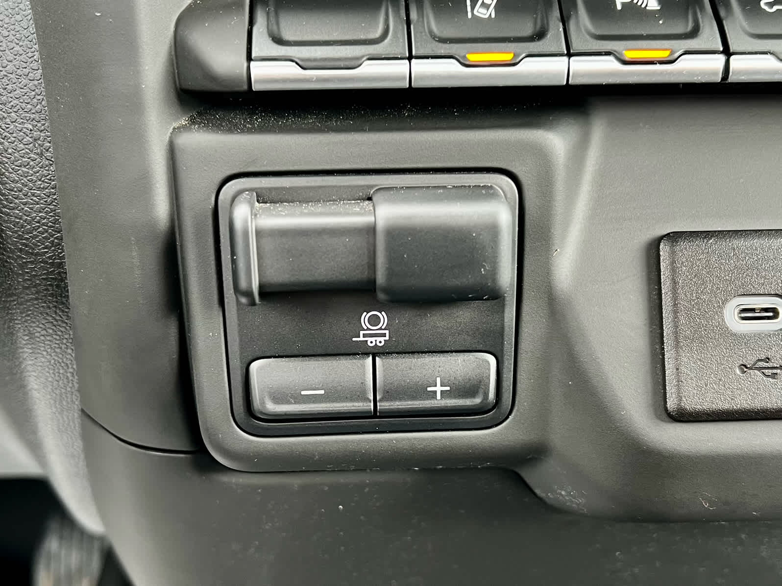 2025 GMC Sierra 3500 HD Pro