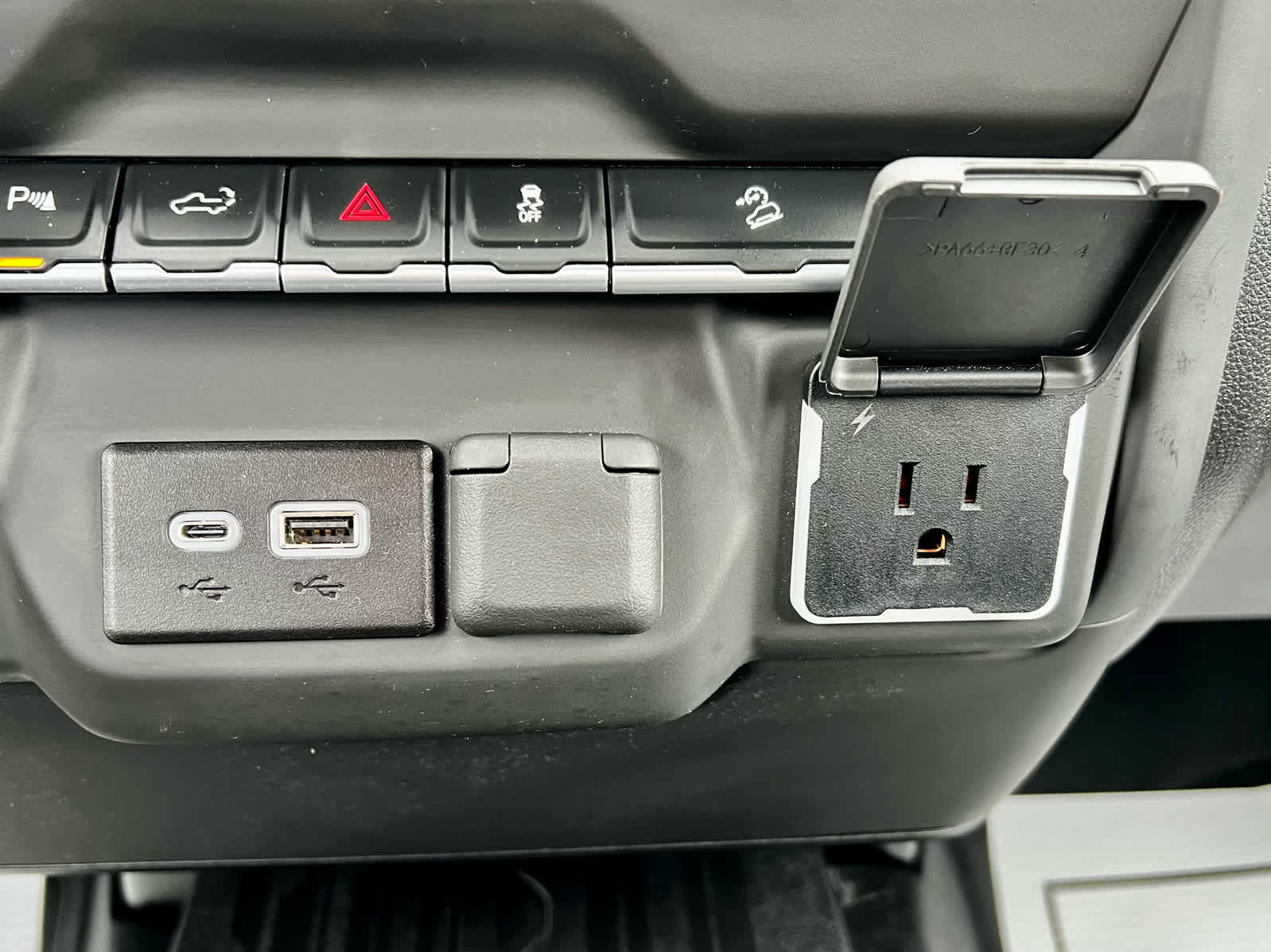 2025 GMC Sierra 3500 HD Pro