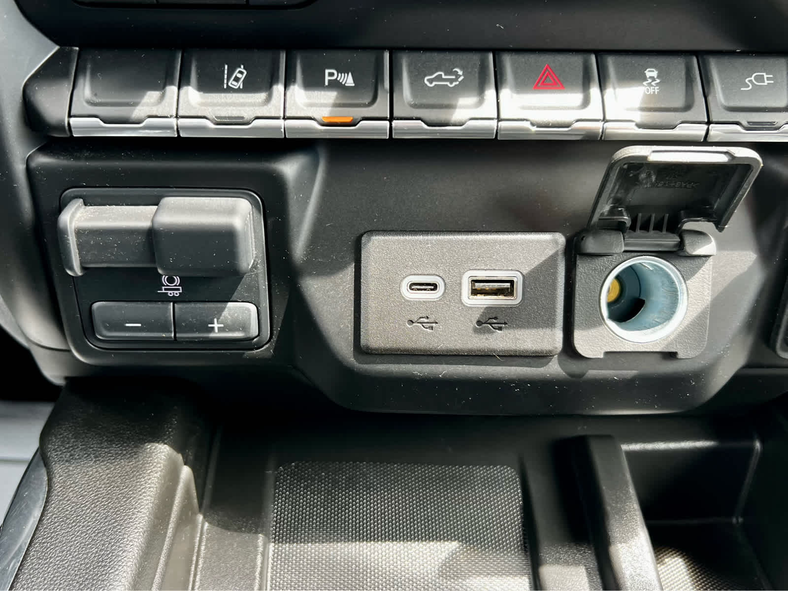 2023 GMC Sierra 2500 HD AT4