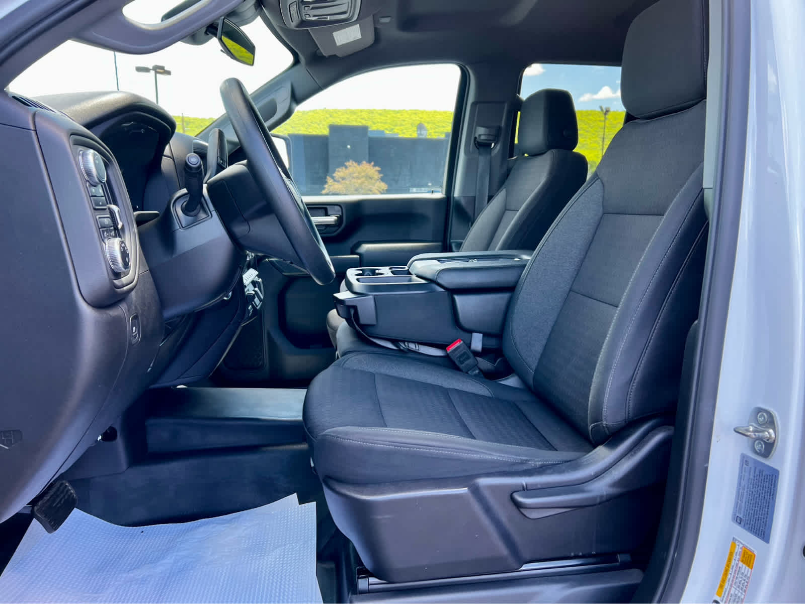 2025 GMC Sierra 2500 HD Pro