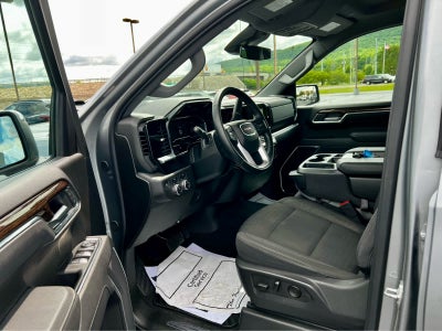2025 GMC Sierra 1500 SLE