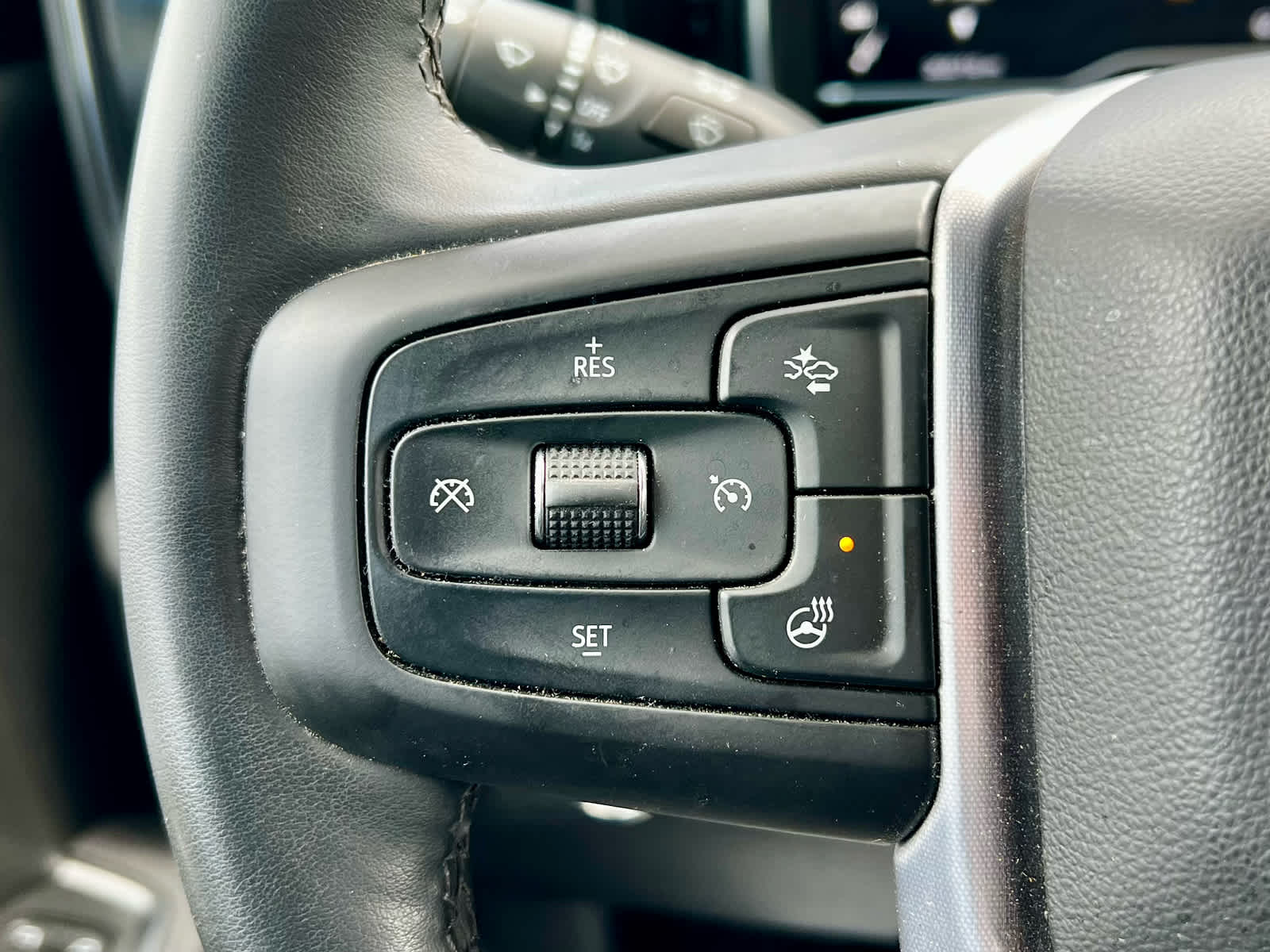 2025 GMC Sierra 1500 SLE
