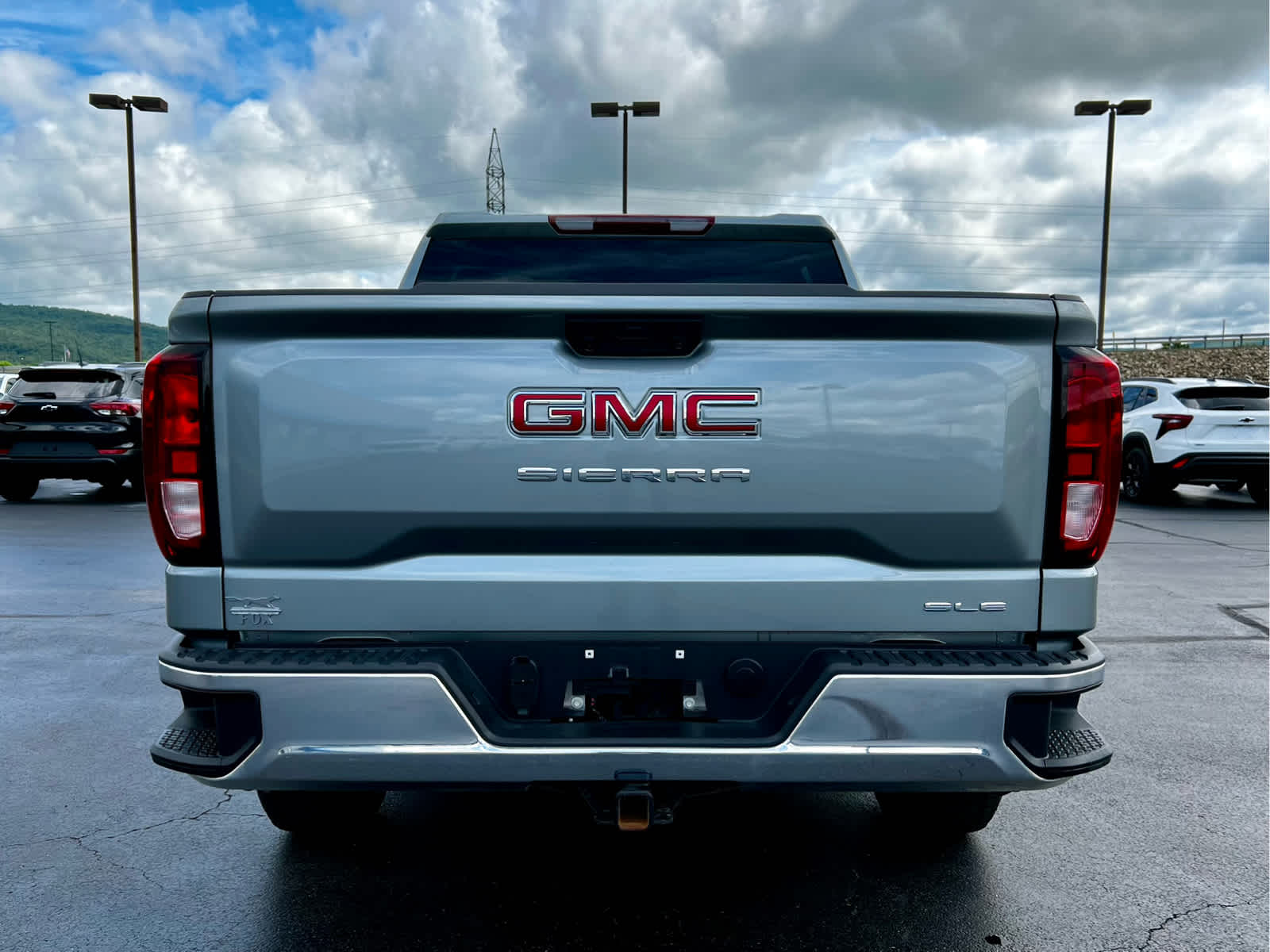 2025 GMC Sierra 1500 SLE