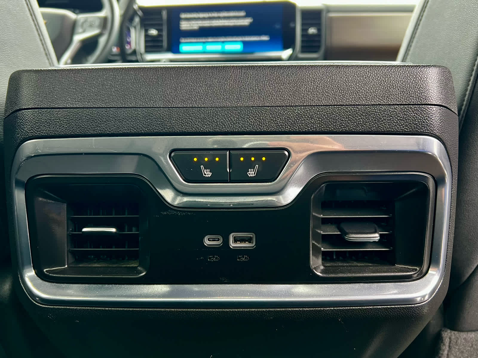 2024 Chevrolet Silverado 3500 HD High Country