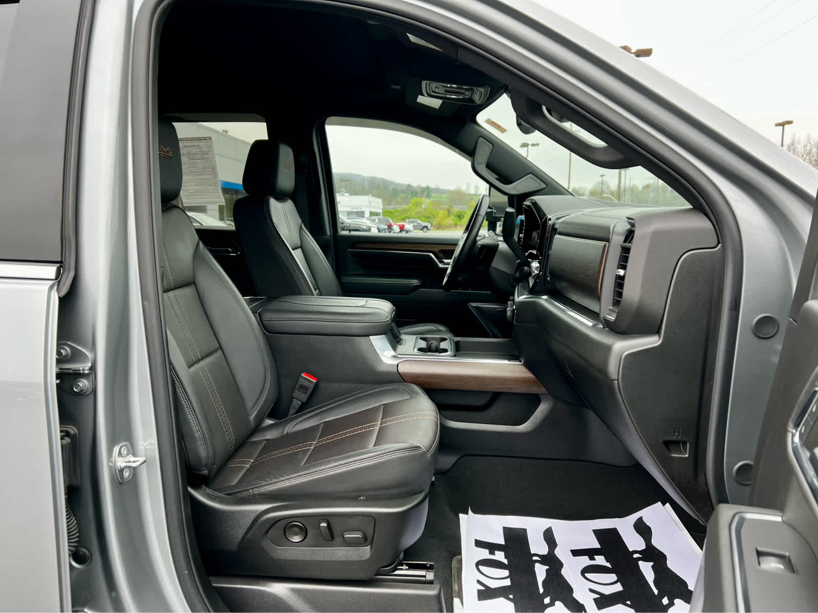 2024 Chevrolet Silverado 3500 HD High Country