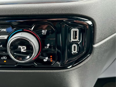 2024 Chevrolet Silverado 3500 HD High Country