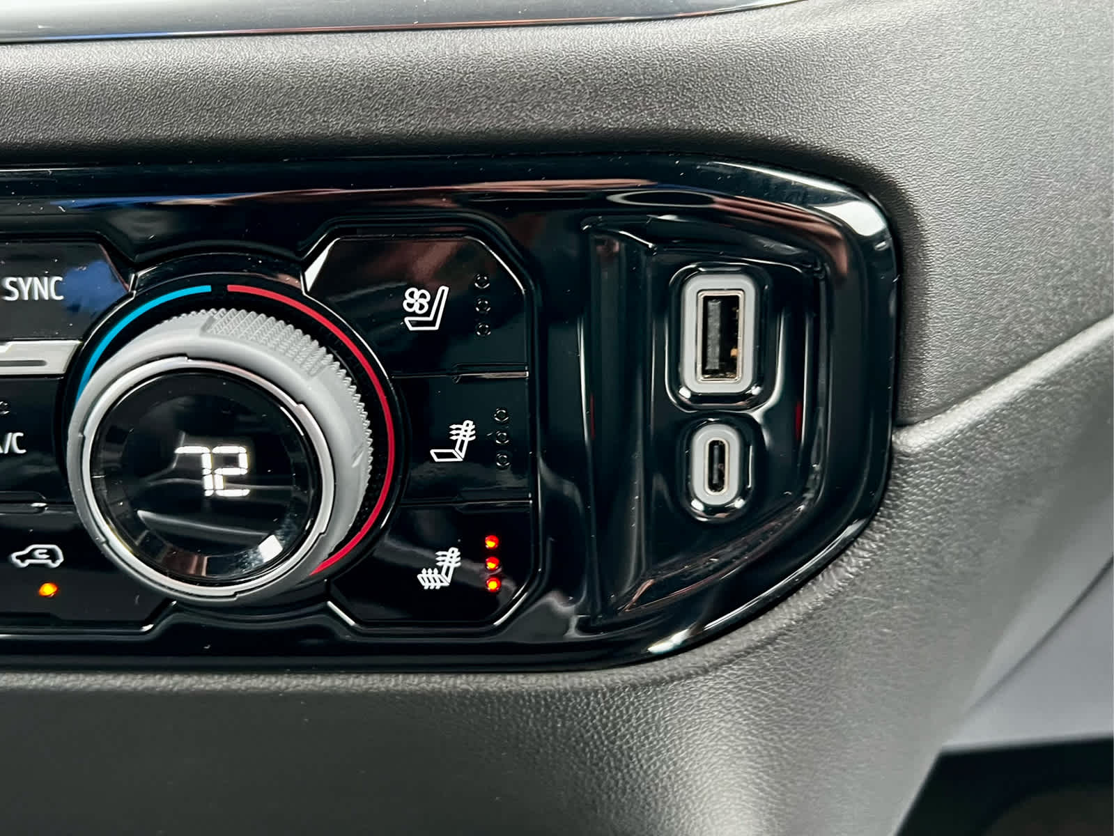 2024 Chevrolet Silverado 3500 HD High Country