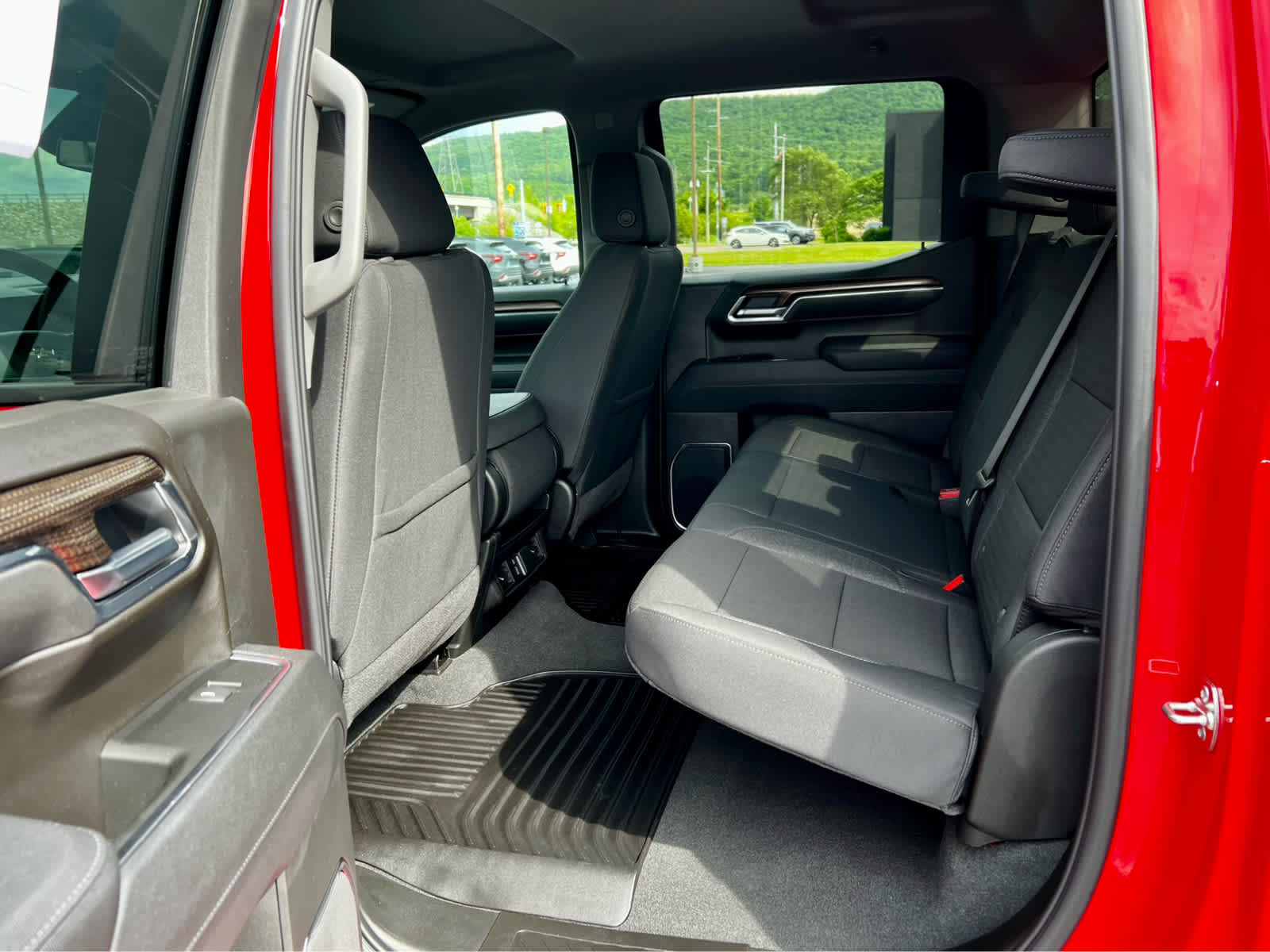 2026 Chevrolet Silverado 1500 LT - Photo 18