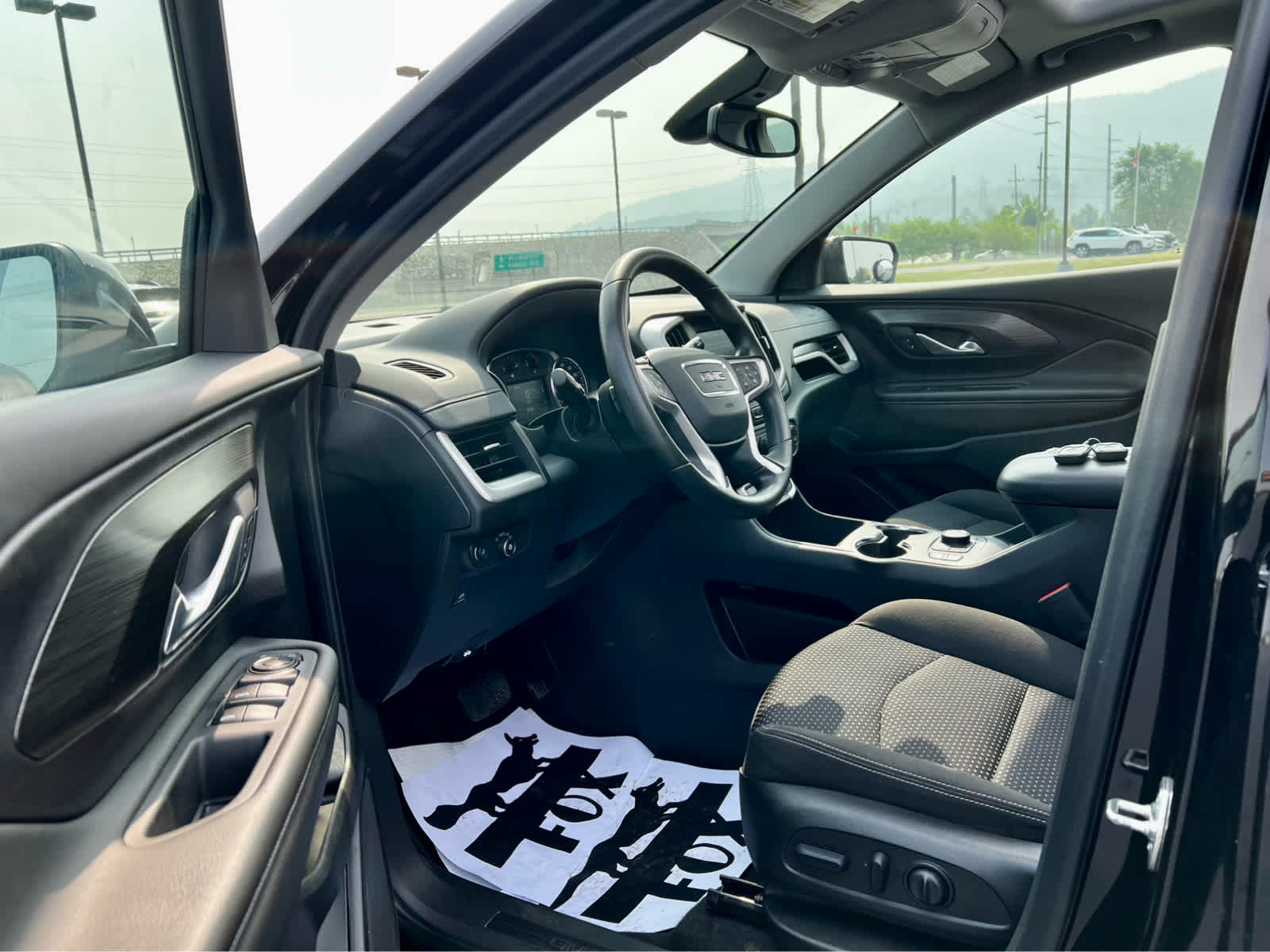 2024 GMC Terrain SLE