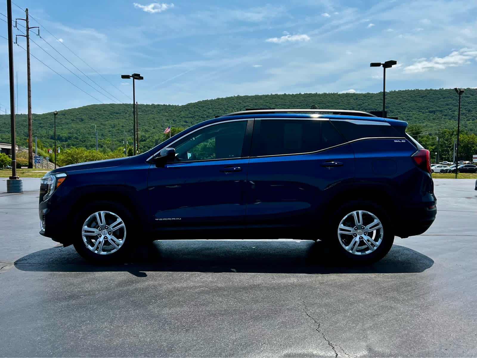 2022 GMC Terrain SLE