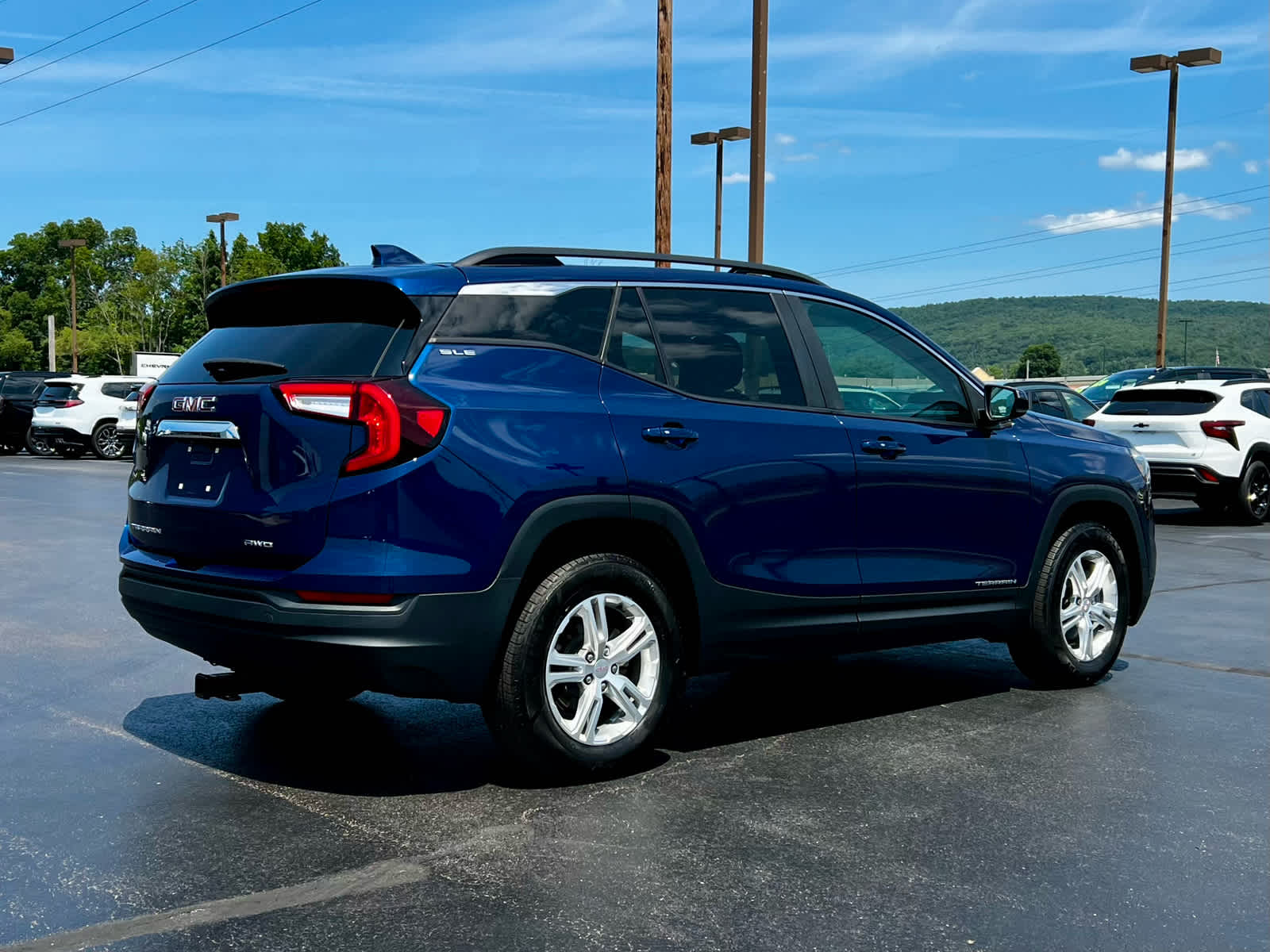 2022 GMC Terrain SLE