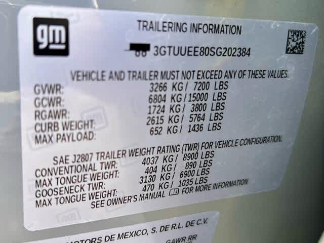 2025 GMC Sierra 1500 AT4