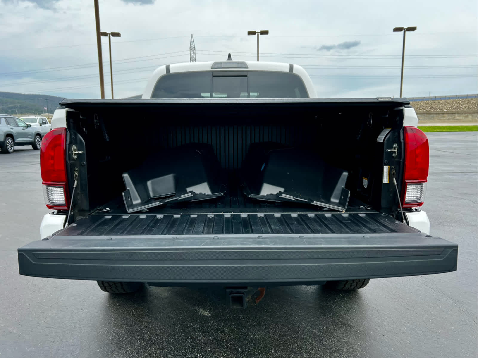 2022 Toyota Tacoma 4WD SR