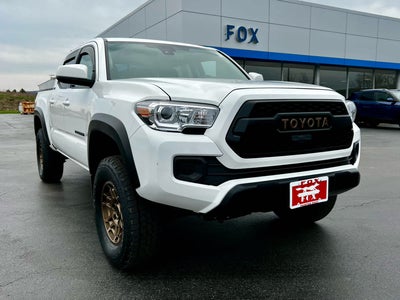 2022 Toyota Tacoma 4WD SR