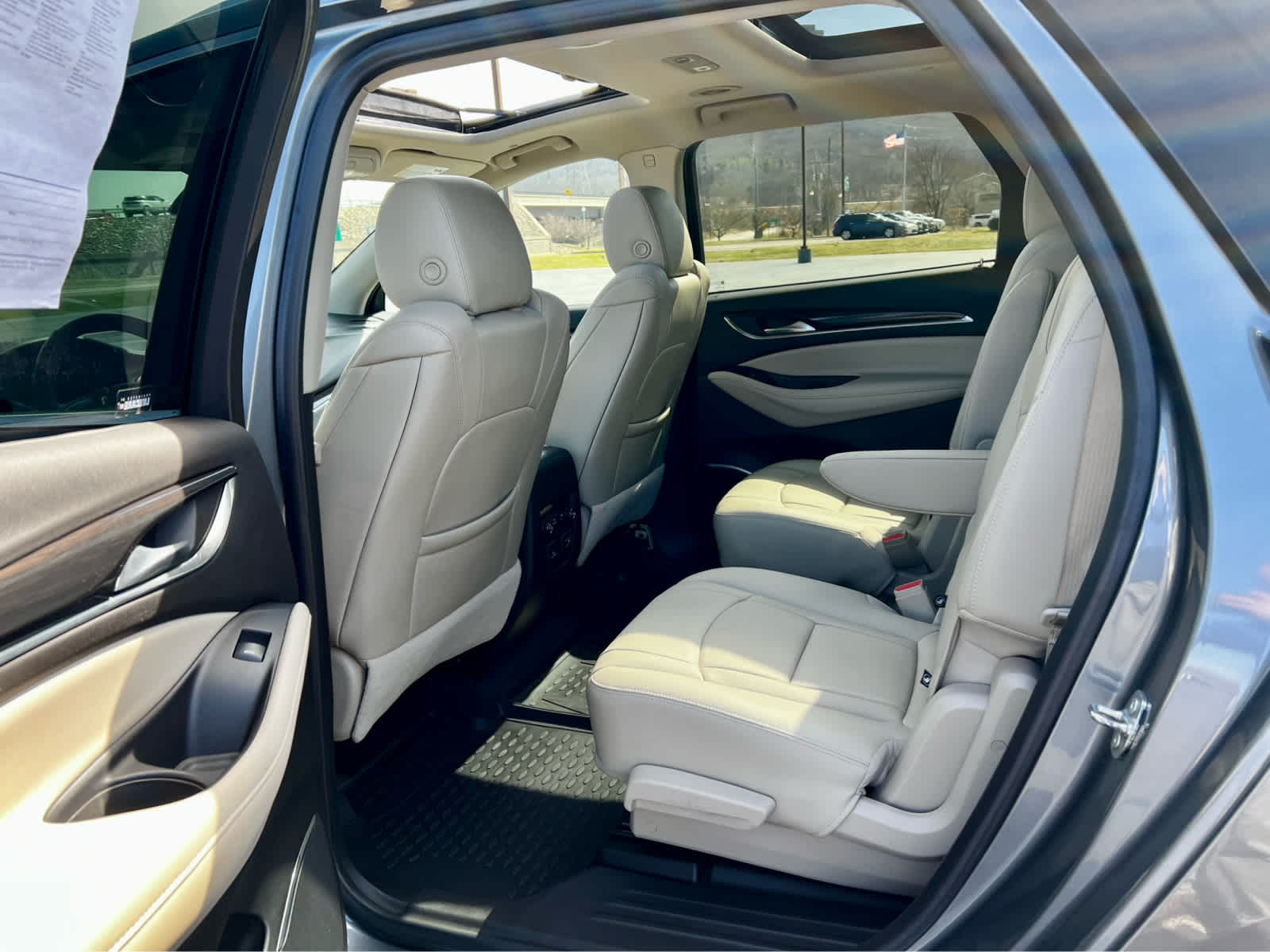 2021 Buick Enclave Essence