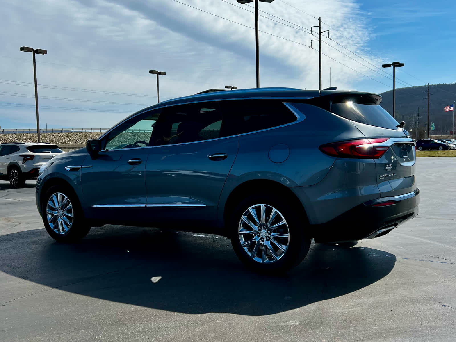 2021 Buick Enclave Essence
