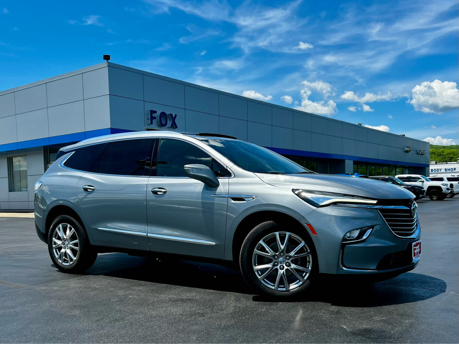 2023 Buick Enclave Essence