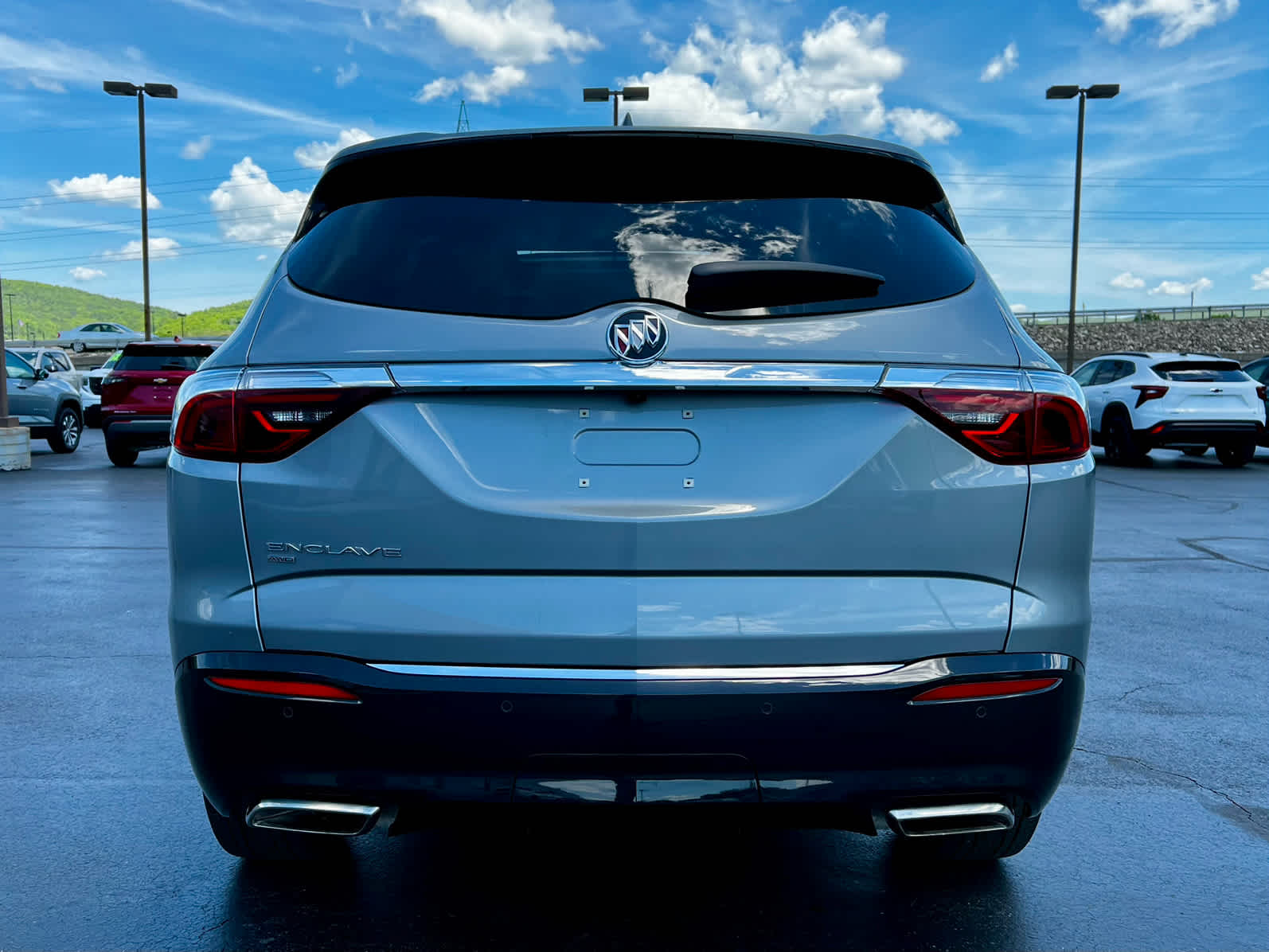2023 Buick Enclave Essence