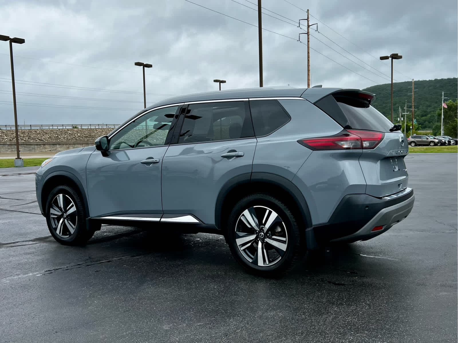 2021 Nissan Rogue SL