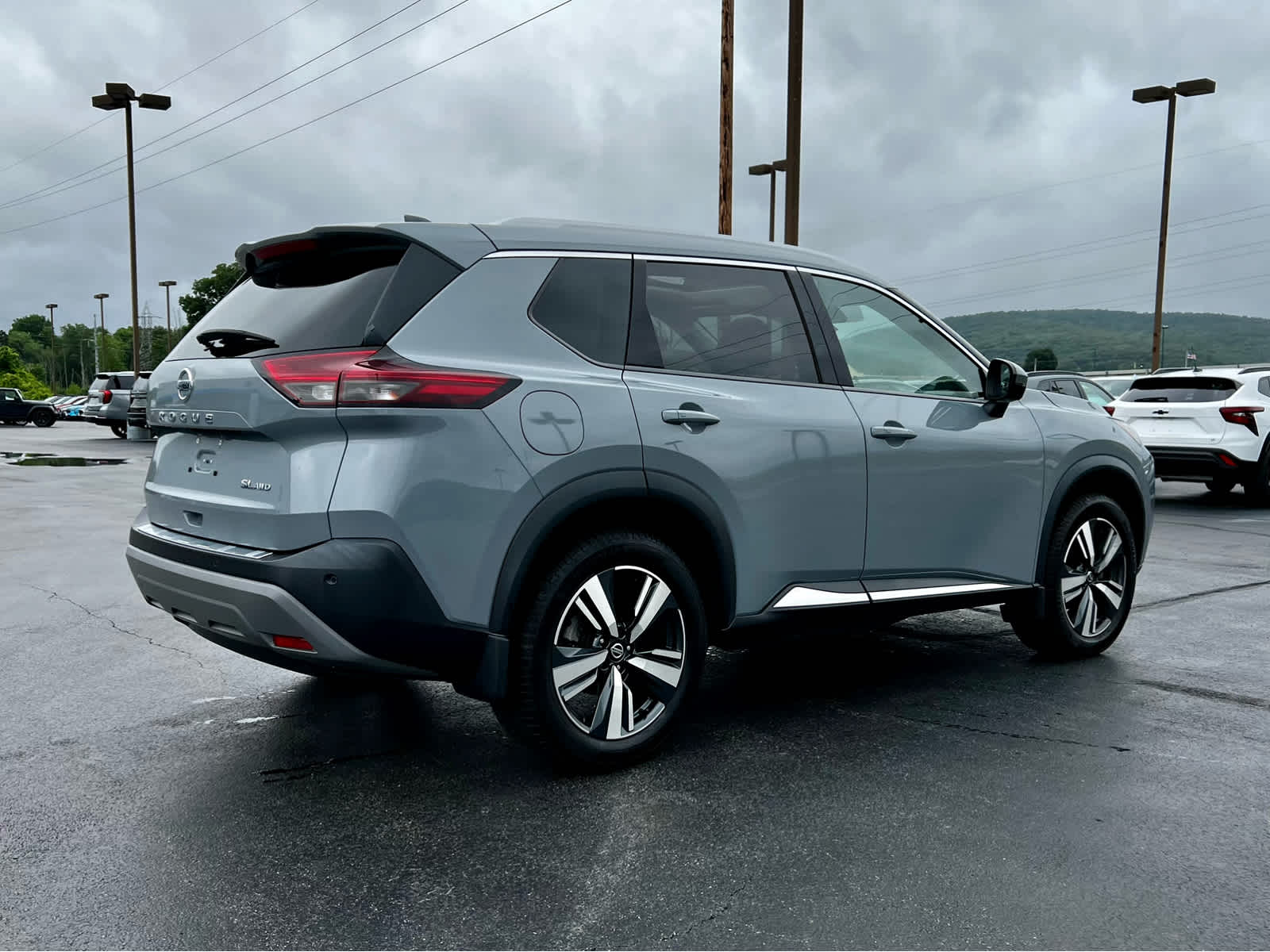2021 Nissan Rogue SL
