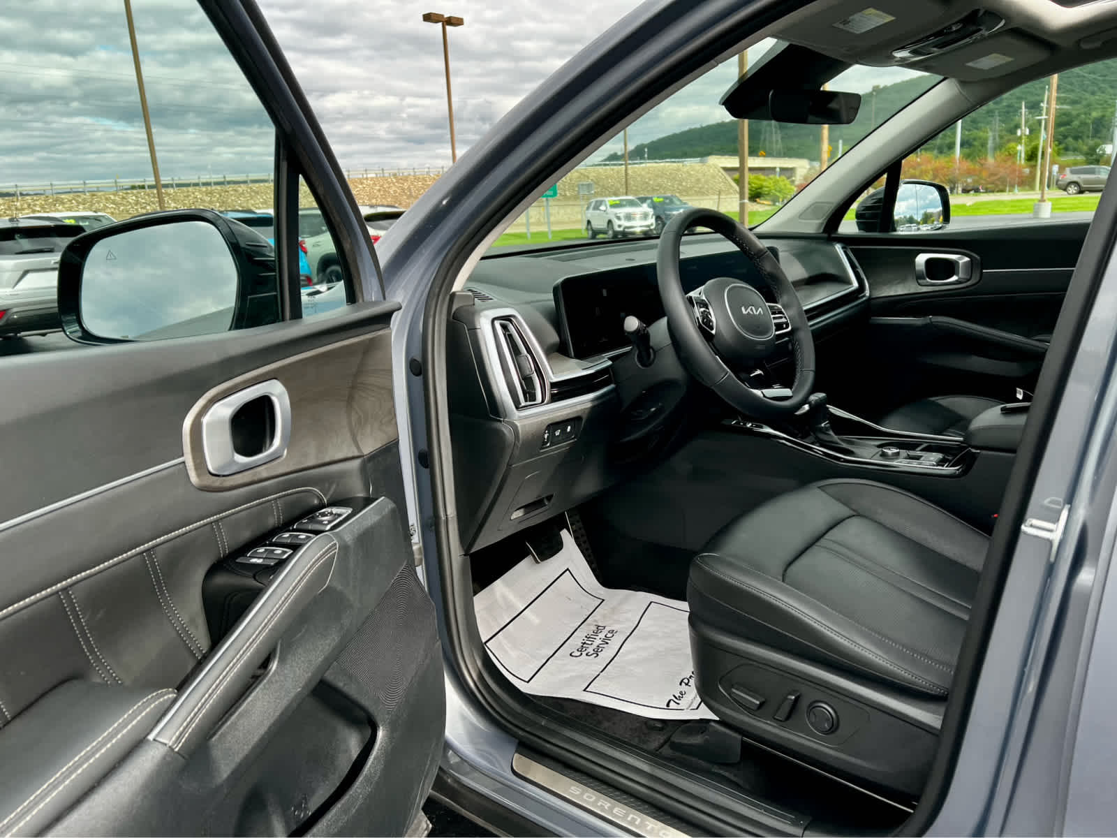 2025 Kia Sorento X-Line SX