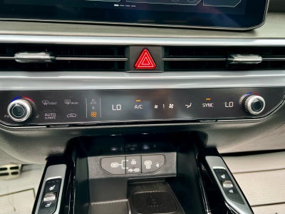 2025 Kia Sorento X-Line SX